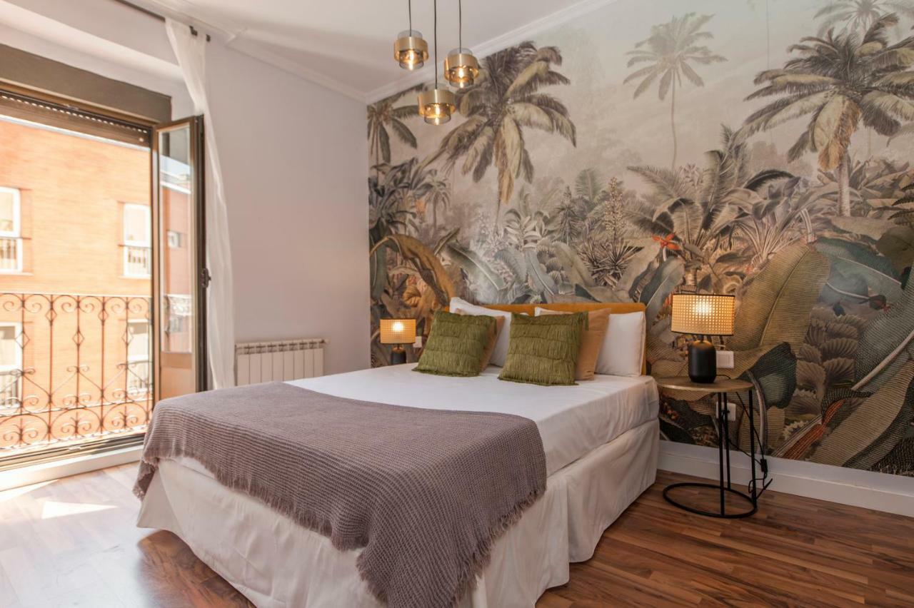 Palacio Real I Apartment Madrid Bagian luar foto